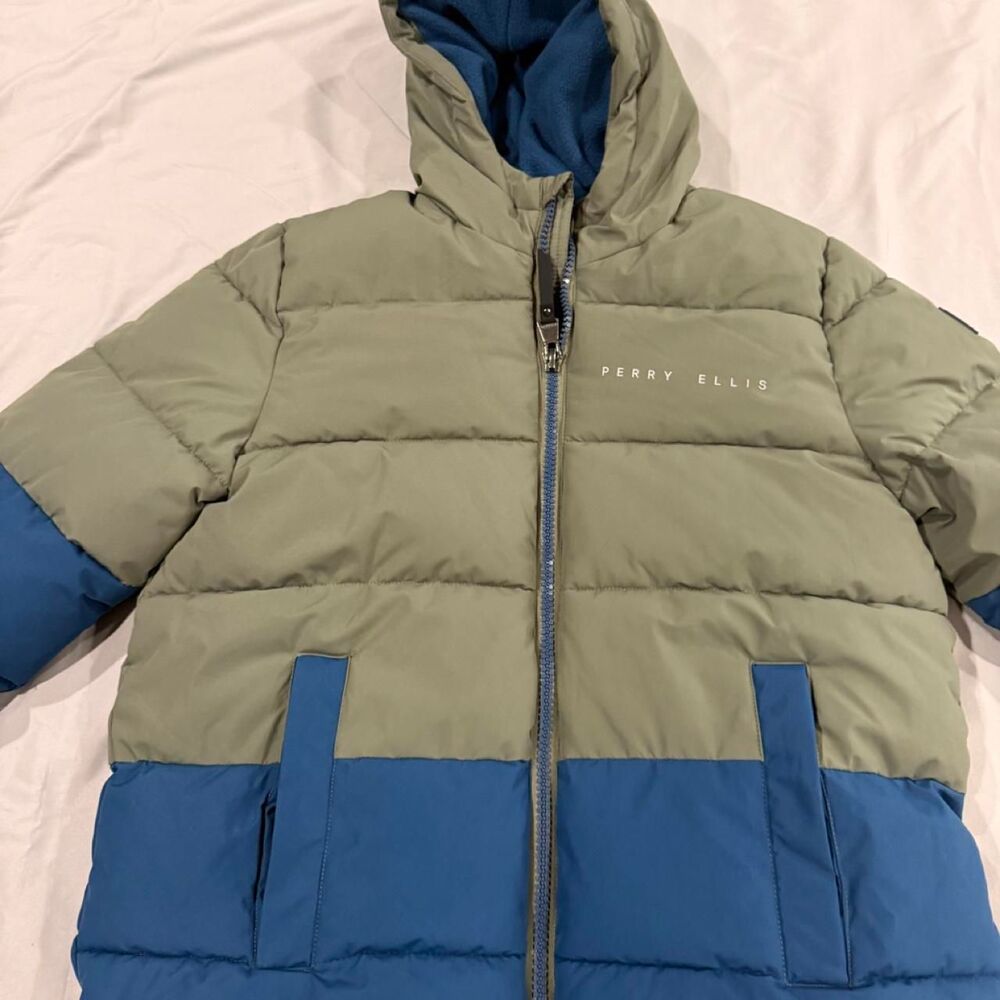 Perry-ellis Coat - Picture 2 of 5